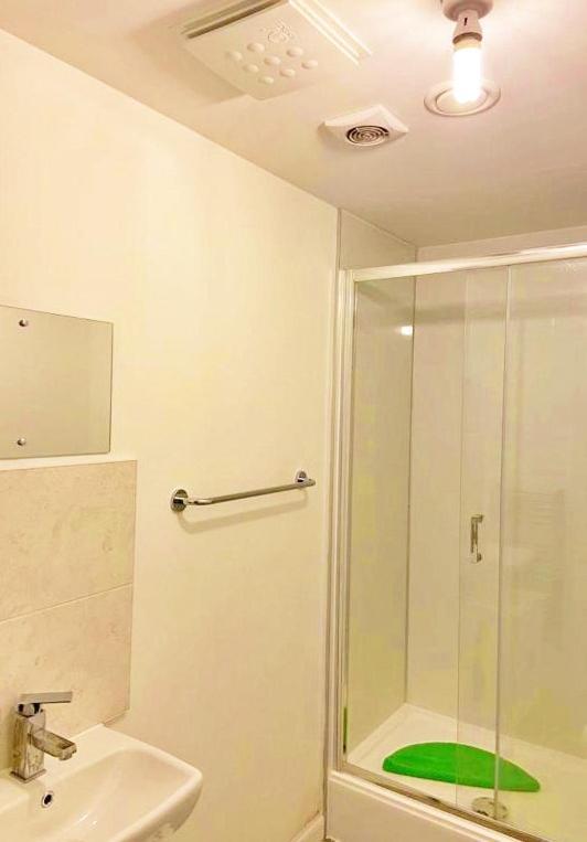 エディンバラ 3 Bed House With Parking Near Airportヴィラ エクステリア 写真